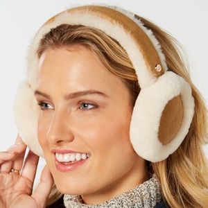 UGG Sheepskin Bluetooth Earmuffs in chestnut colour